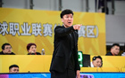 下课主帅+1！韩硕辞任四川男篮主教练，本赛季至今无一胜绩